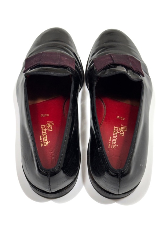 Allen Edmonds \